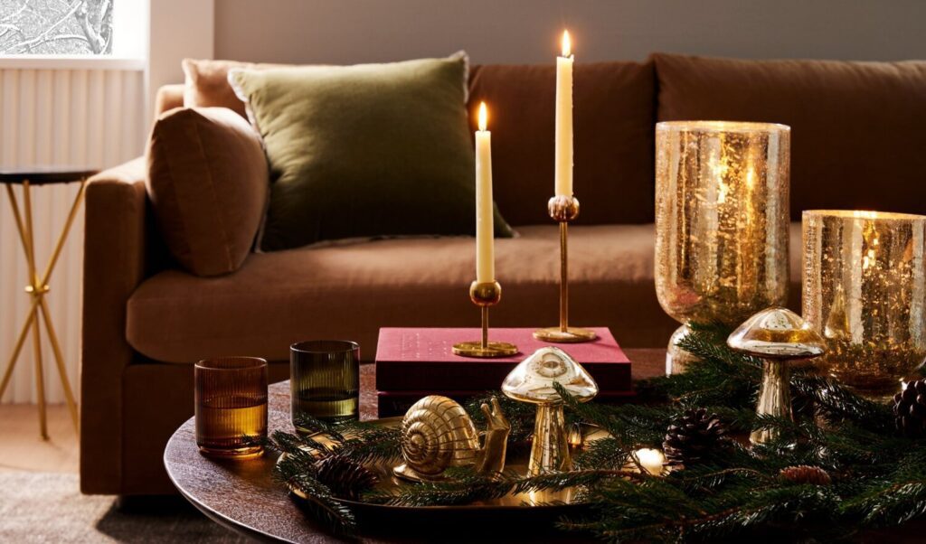Affordable Elegance: Turn Your Living Room Into An Elegant Holiday Space