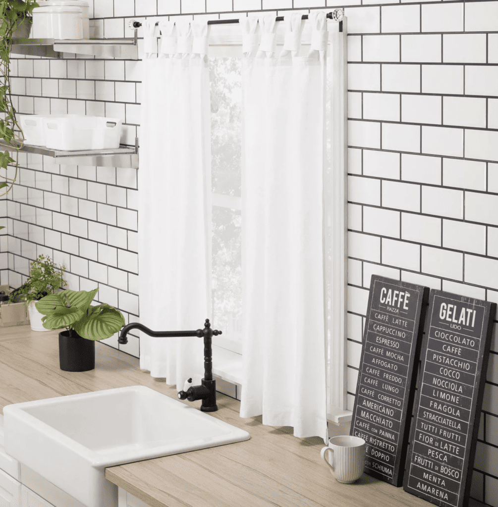 Chuck It: Betsy's Kitchen Disasters