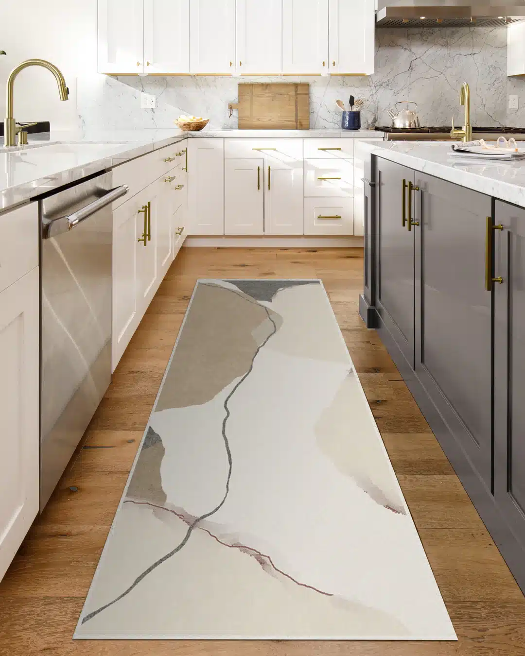 Washable rug in the kitchen for affordable interior design ideas