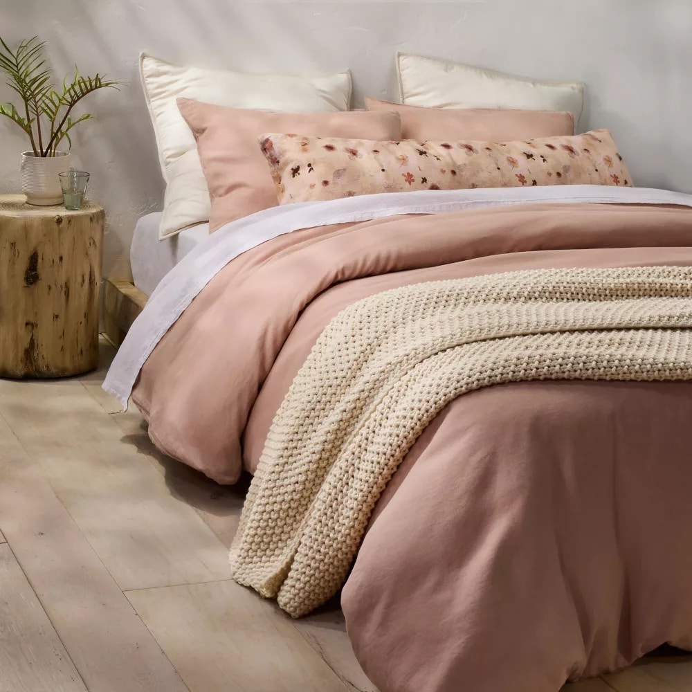 Where to Buy the Best Summer Bedding Right Now